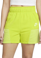 PANTALONCINI Verde Acido Nike