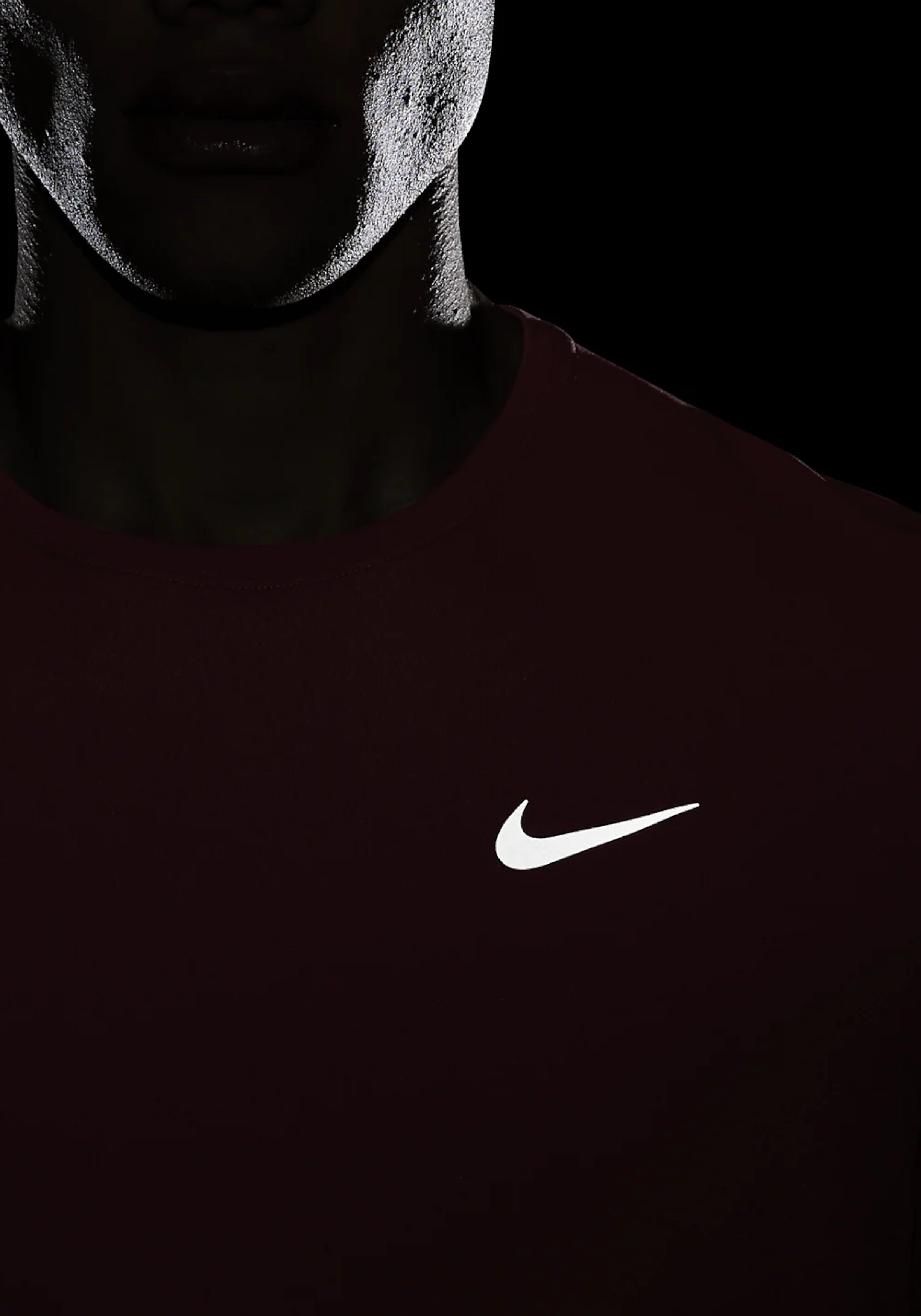 T-SHIRT E CANOTTE Fragola Nike