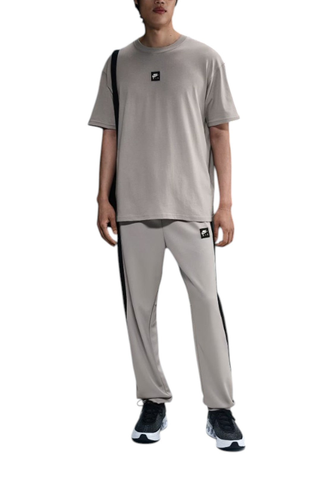 T-SHIRT E CANOTTE Grigio/nero Nike