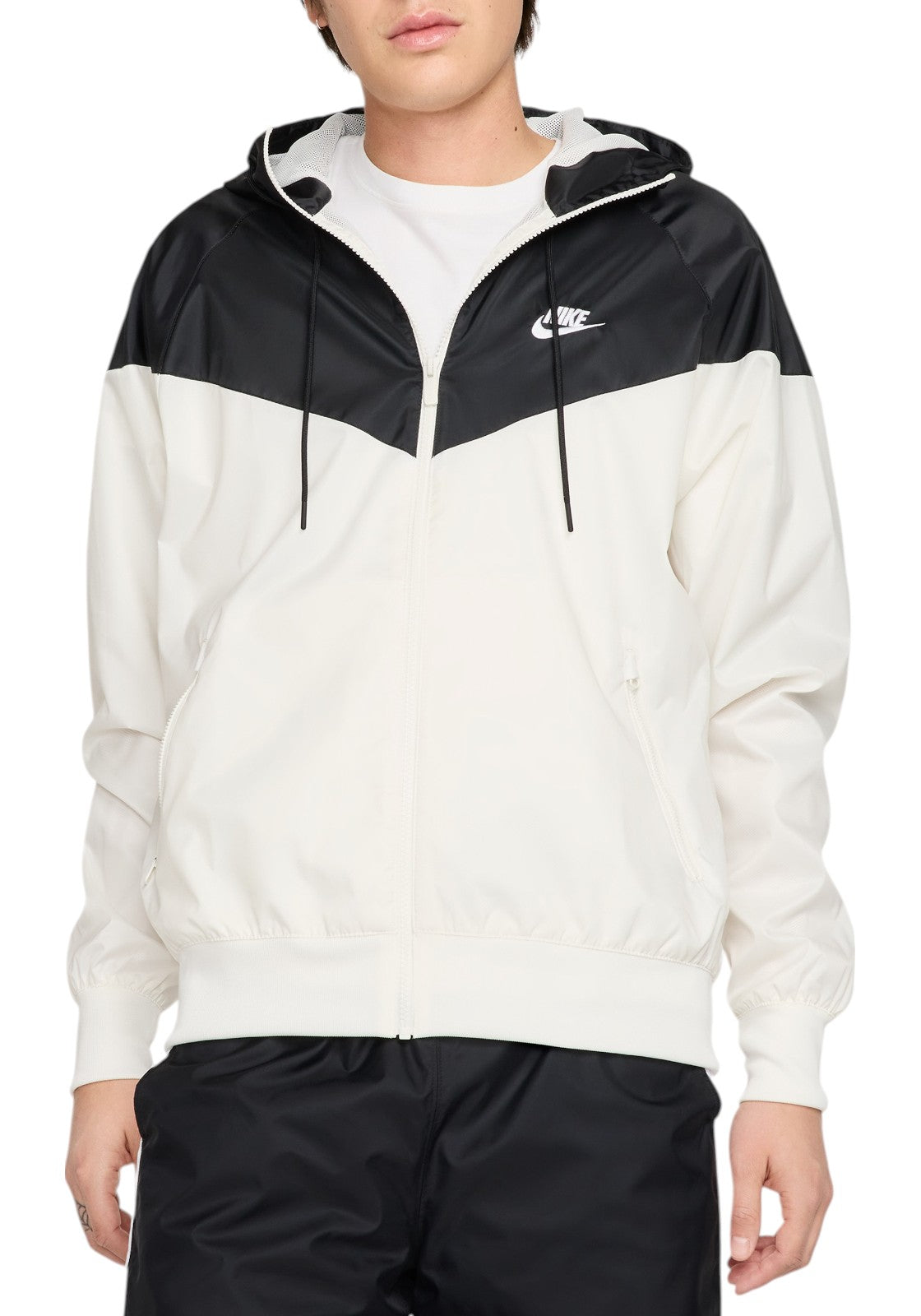 GIUBBINI E GIACCHE Nero/panna Nike