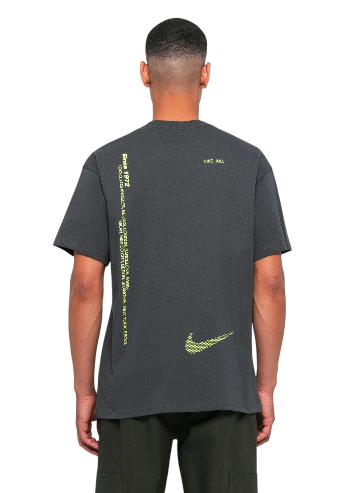 T-SHIRT E CANOTTE Grigio/verde Nike