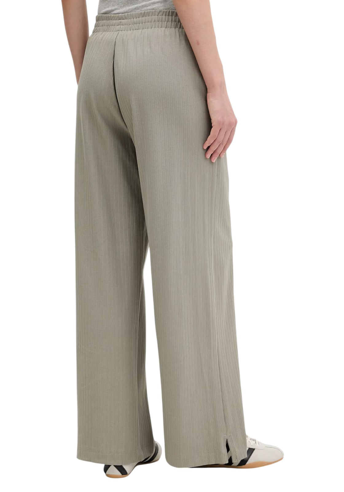 PANTALONI Verde Salvia Adidas