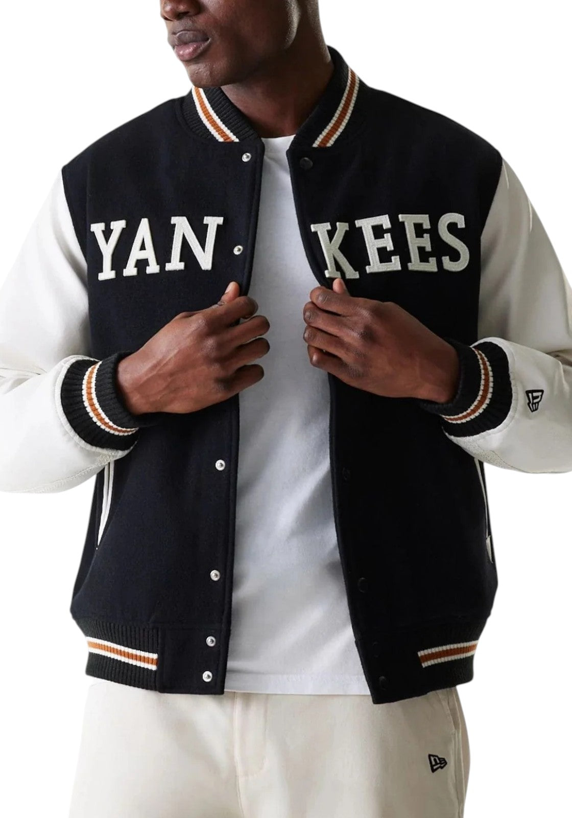 GIUBBINI E GIACCHE Nero/panna New Era