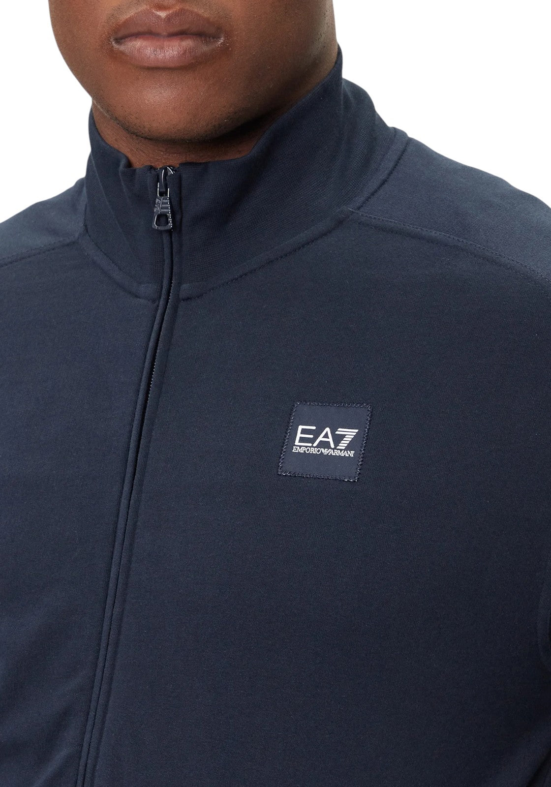 TUTE Blu Ea7