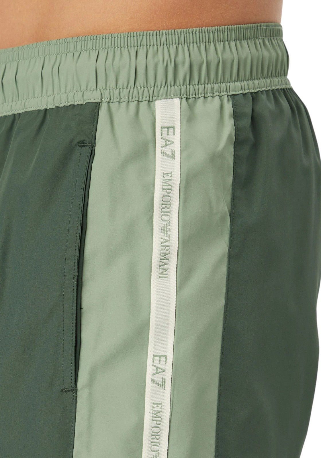 COSTUMI Verde Ea7