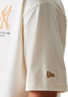 T-SHIRT E CANOTTE Beige/verde New Era