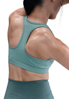 TOP PALESTRA Verde Salvia Nike