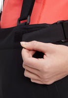 OUTDOOR-SCI Nero Mckinley