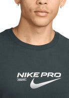 T-SHIRT E CANOTTE Grigio/bianco Nike