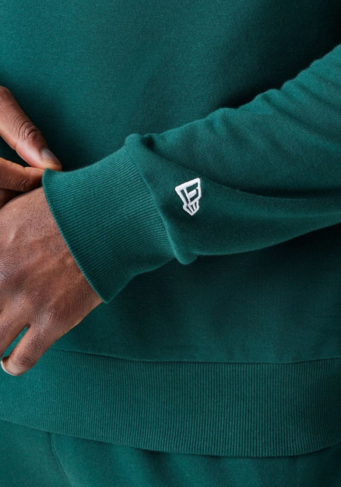 FELPE Verde/bianco New Era