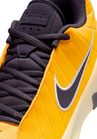 SCARPE Giallo/viola Nike