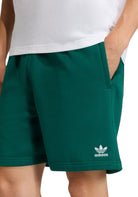 PANTALONCINI Verde Adidas Originals
