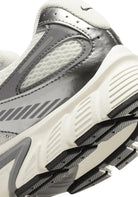 SCARPE Panna/grigio Nike