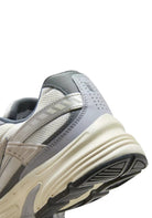 SCARPE Panna/grigio Nike