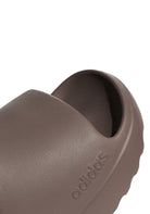 CIABATTE-INFRADITO Tortora Adidas