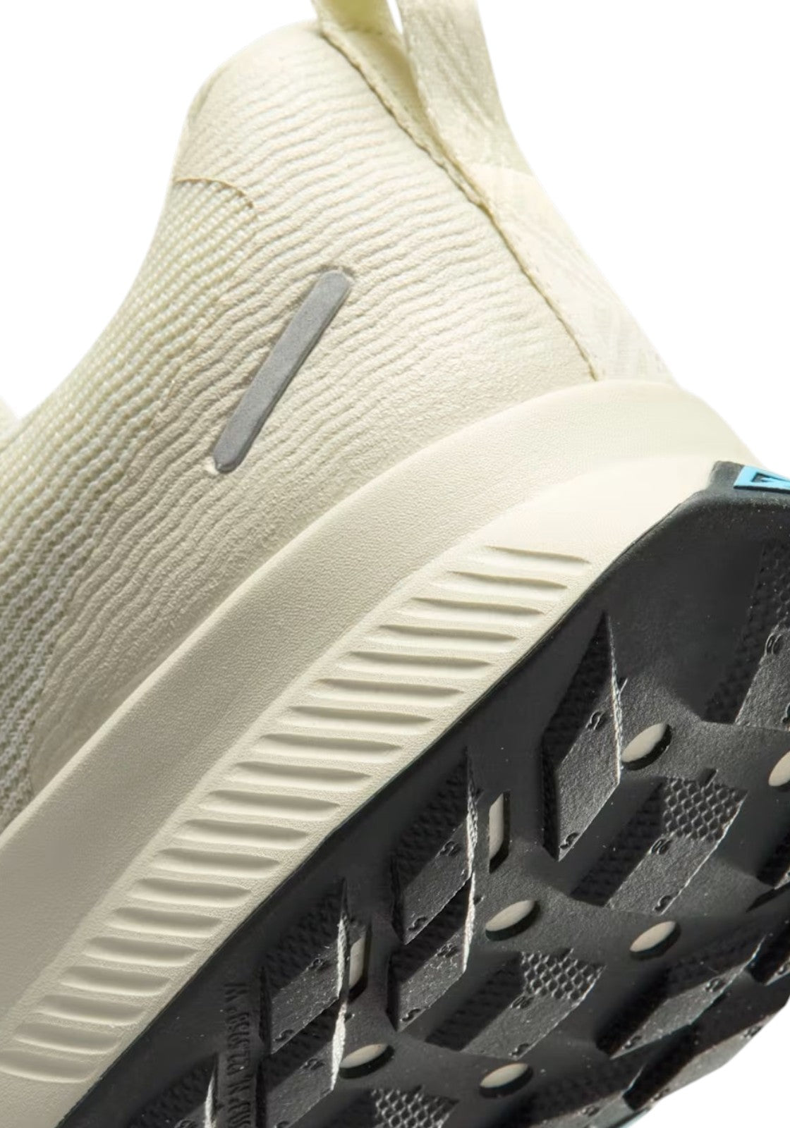SCARPE Beige/verde Nike