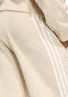 PANTALONI Beige Adidas